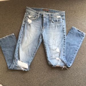 Destroyed Boyfriend Jeans